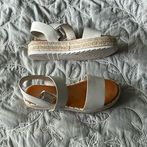 Gianni bini in Dillards, white buckle platform sandals